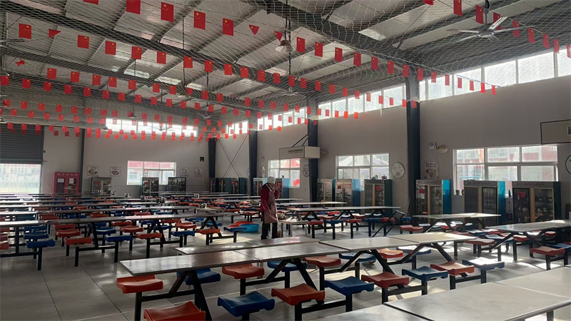 学校餐厅